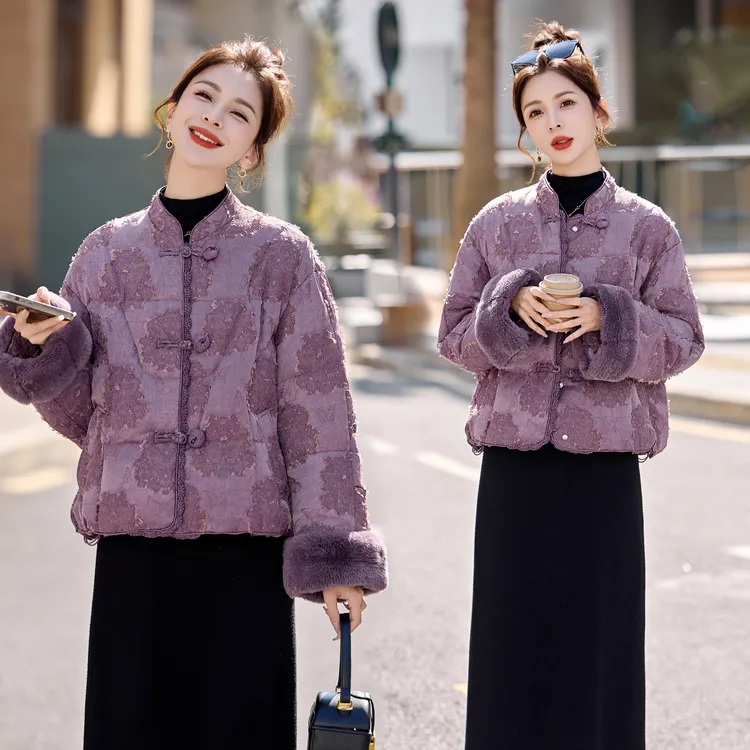 新中式国风羽绒服女短款冬高级感超好看小个子复古提花白鸭绒外套