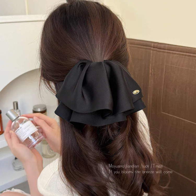 重工裙摆抓夹缎面高级感半扎气质发夹女2025新款鲨鱼夹子头饰发饰