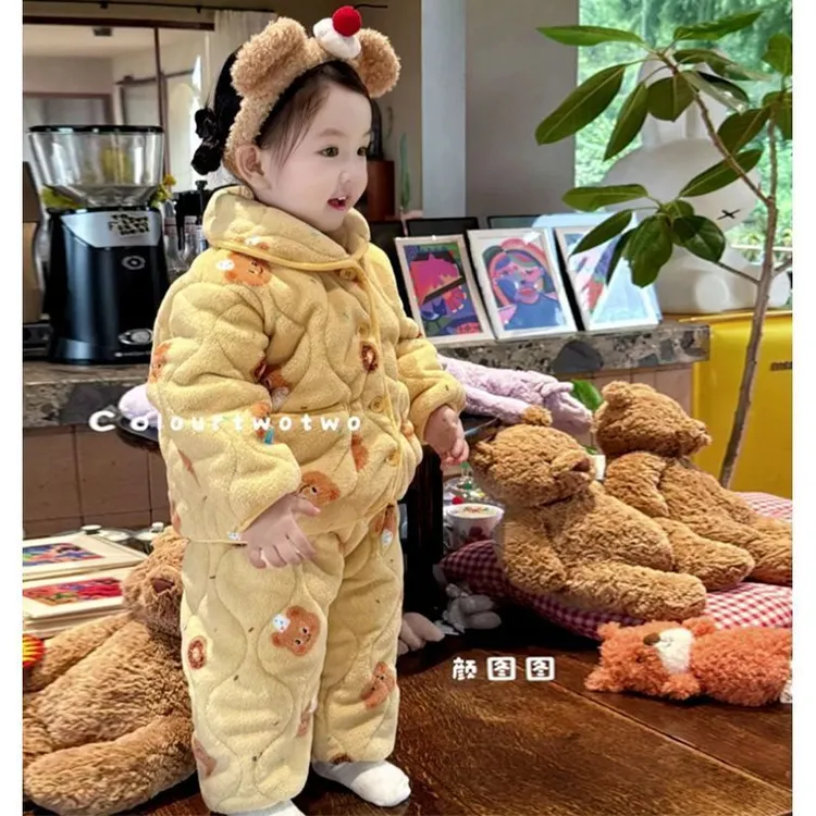 男女童法兰绒冬季加厚套装儿童三层夹棉睡衣宝宝加绒保暖家居服