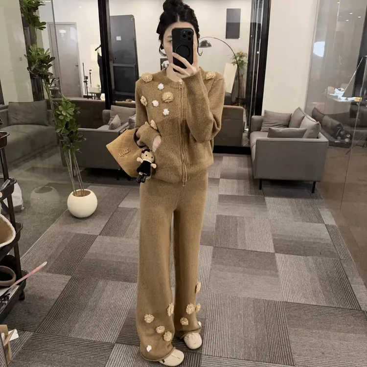 【温柔暖棕】设计感拉链立体花外套冬季时尚休闲穿搭阔腿裤两件套