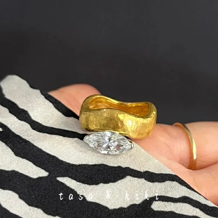 铜合金戒指 简约不规则几何锤纹戒指女精致小众鸽子蛋指环清冷感