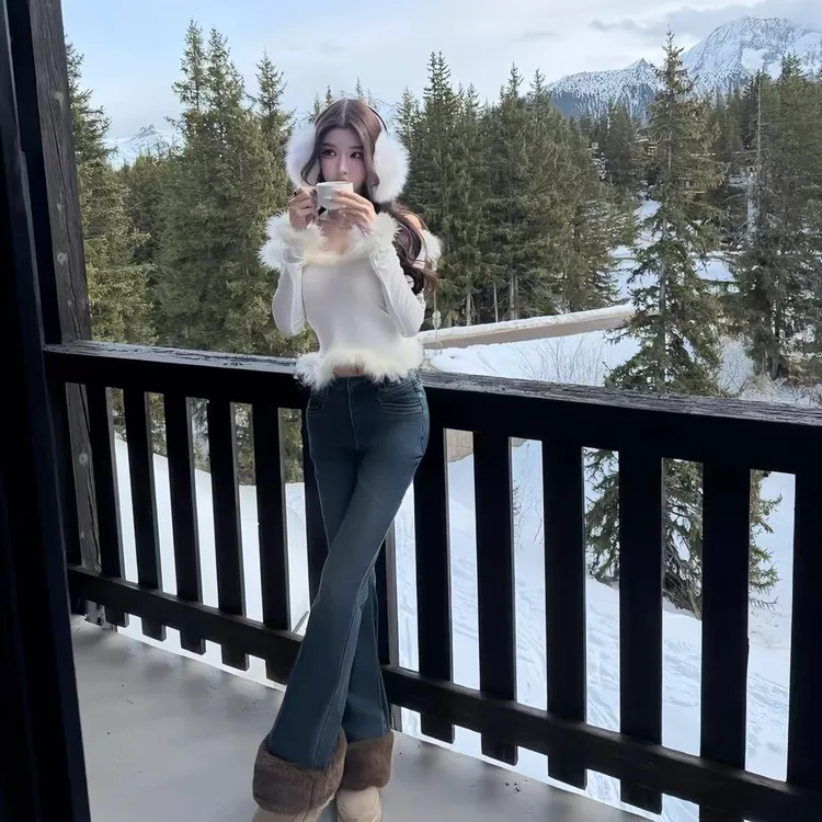 【天生梦露】毛毛多种两穿氛围感上衣女2026春季新款显瘦牛仔裤套装