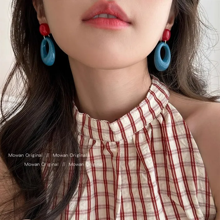 合金耳饰 圆圈耳环2025新款高级感蓝色耳钉设计感小众夸张耳饰