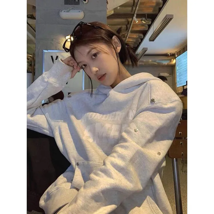 美式慵懒风连帽卫衣洋气减龄ins潮酷铆钉上衣字母印花小个子外套