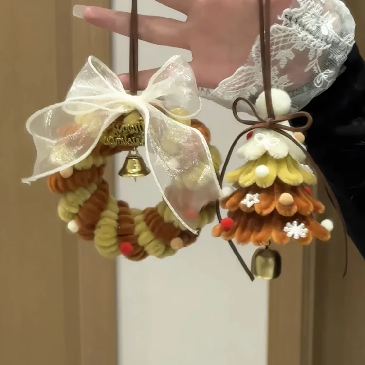 焦糖色圣诞树花环挂件手工diy扭扭棒材料包礼物驾车个人用品