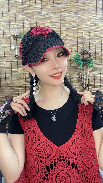娜娜推荐款-纯手工编织时尚女士百搭复古夏季冰丝拼色棒球帽