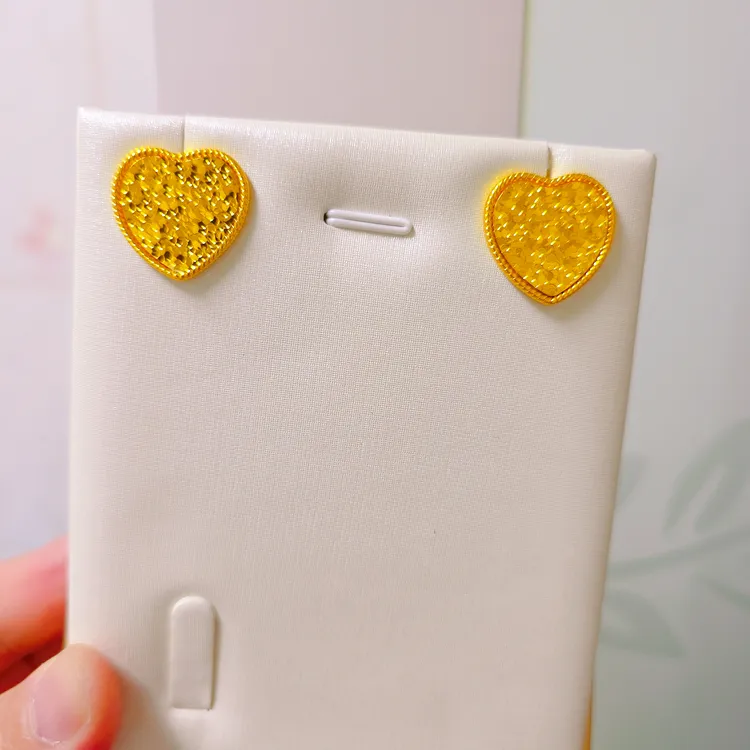 铜合金莫桑石耳饰 ئالتۇن پاسۇن ھالقا 金爱心时尚百搭耳饰