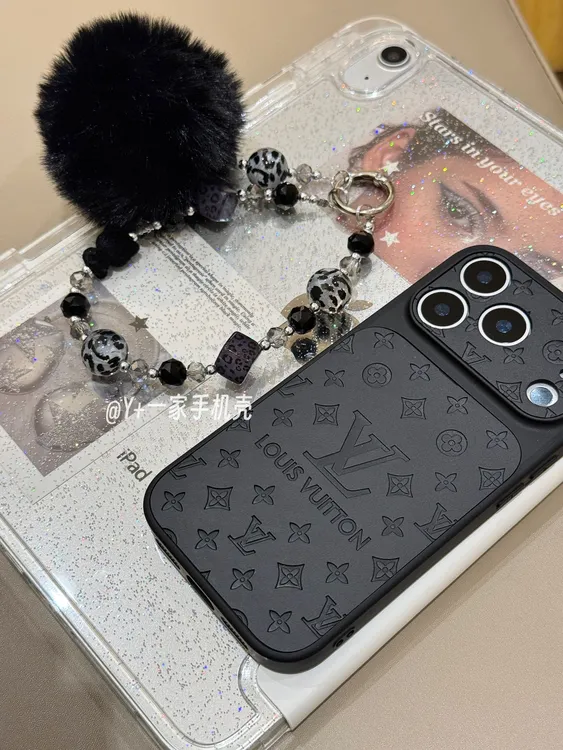 高级黑色皮质老花大视窗适用苹果17promax手机壳17/16/15/14全包