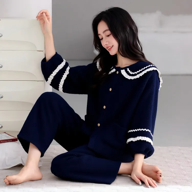 法兰绒加绒加厚保暖厚款翻领睡衣女士秋冬季新款家居服套装可外穿