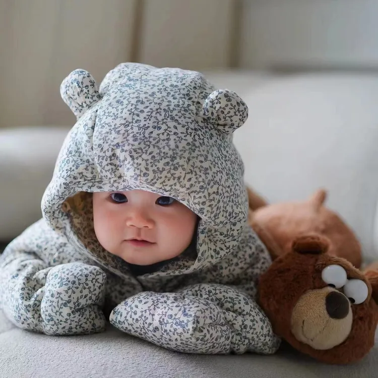 宝宝加棉超软带帽出行爬服经典兰花花新生婴儿婴儿女童秋款套装