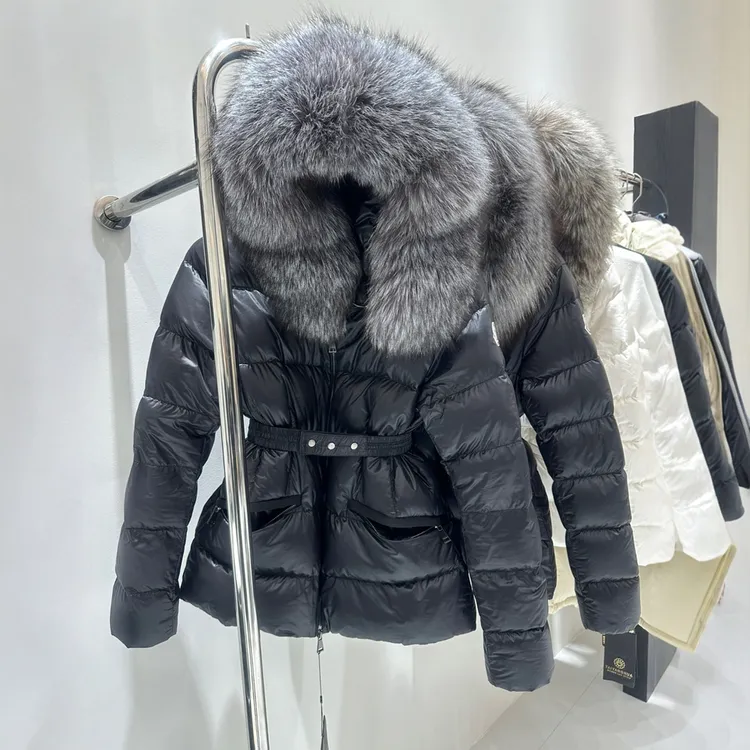 腰带收腰超大毛领羽绒服女短款修身显瘦口袋反季清仓冬季外套