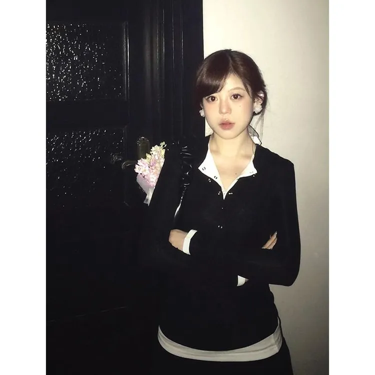 撞色拼接假两件打底衫长袖恤女秋冬内搭修身显瘦设计新款小众上衣