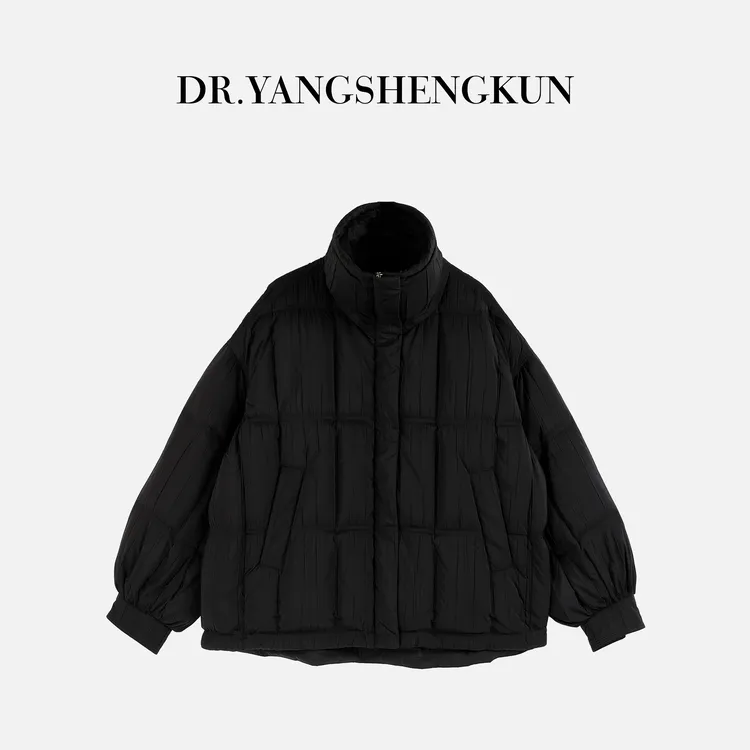 杨圣坤2025冬季新品云朵泡芙90鹅绒宽松百搭立领羽绒服EY25101107