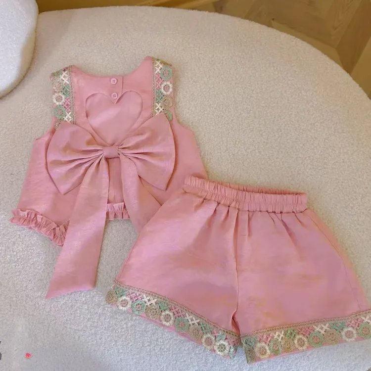 女童镂空提花背心短裤套装2025新款甜美蝴蝶结爱心娃娃衫度假风夏