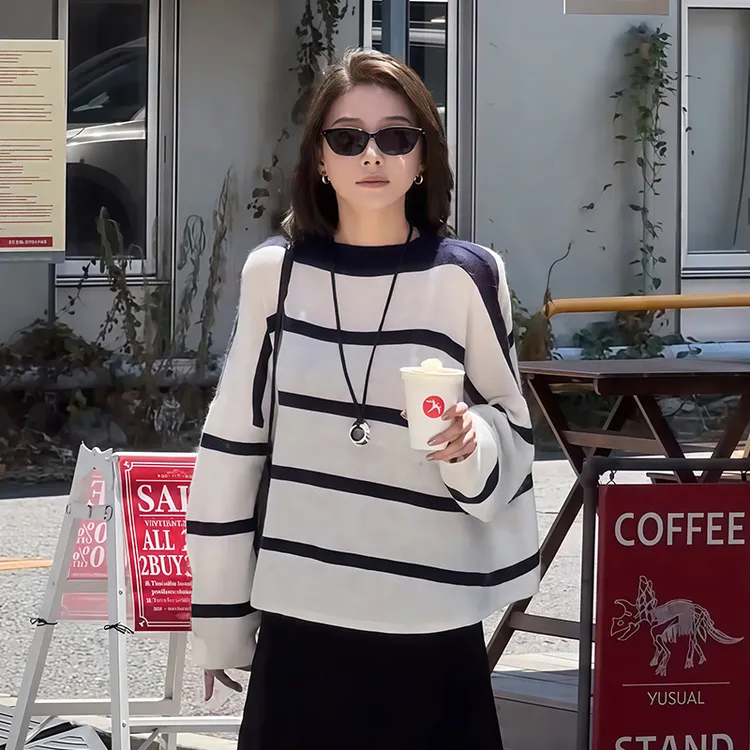 早秋条纹薄款针织衫女2025新款秋季穿搭宽松韩系慵懒风长袖上衣女