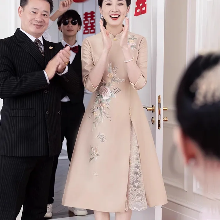 2025新款喜婆婆旗袍高贵妈妈婚宴礼服气质结婚时尚喜服遮肚连衣裙