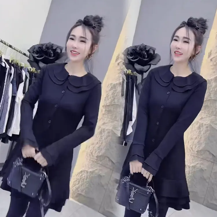 2025秋冬新款时尚显瘦气质网红高档洋气女高级百搭宽松大码连衣裙