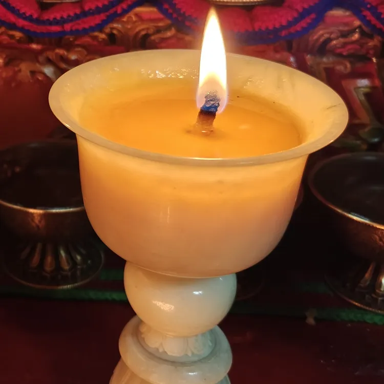 仁布玉藏式供灯(可供两天两夜)