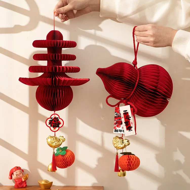 2026新年装饰品立体春字灯笼挂饰蜂窝马年元旦氛围场景布置挂件y