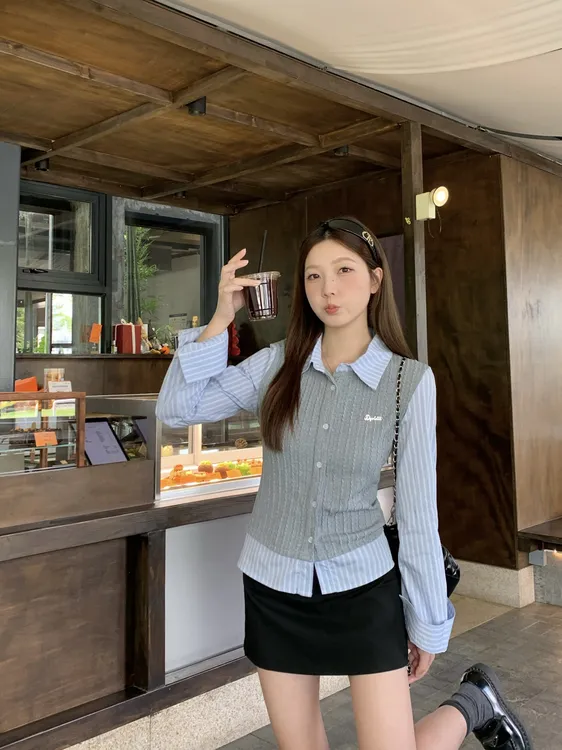 大码胖MM学院风假两件条纹拼接衬衫女秋冬修身显瘦针织上衣 5396