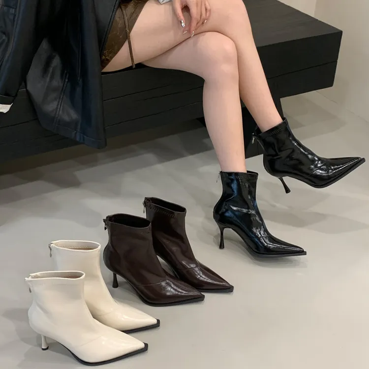 高跟尖头短靴2025年秋冬新款欧美细跟拼接裸靴瘦瘦靴复古棕色短靴