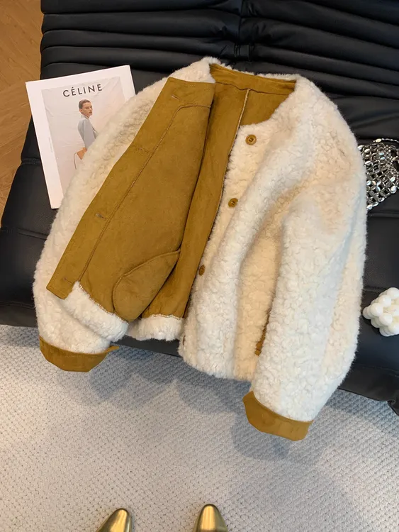 2025秋冬季新款复古老钱风气质女欧货女装潮圈圈加棉棉服外套上衣