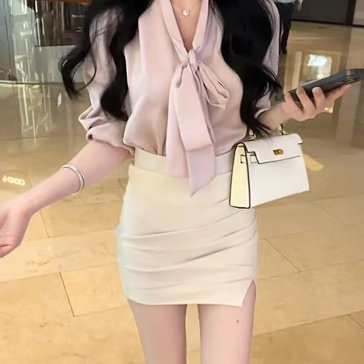 V型围巾领领衬衫红色气质女装外套潮流2025法式蝴蝶结蝴蝶结衬衫