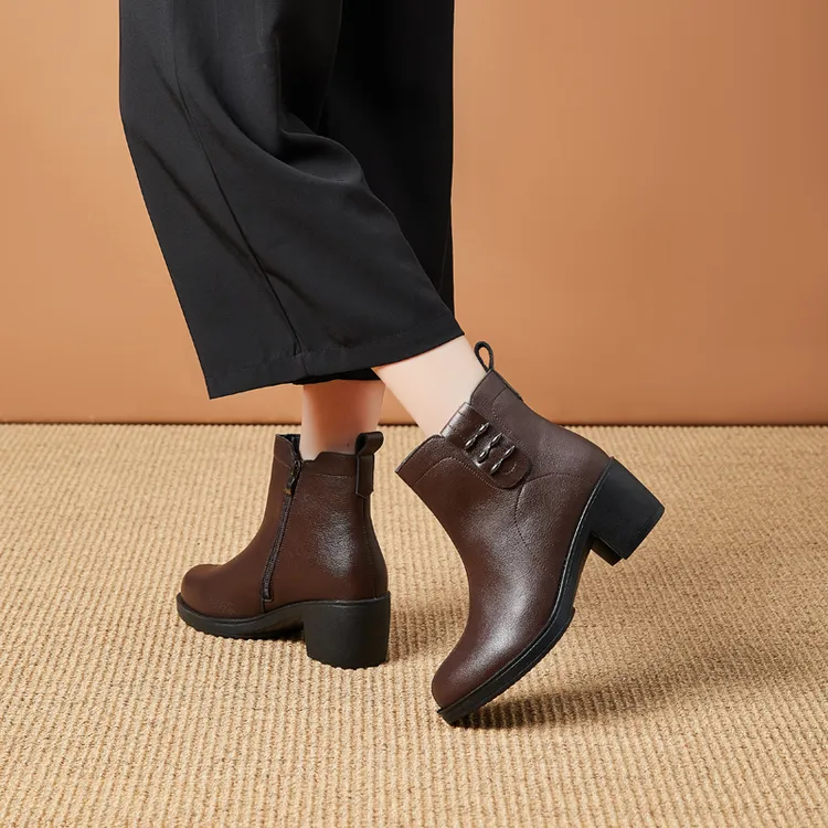 粗跟短靴女2025冬季新款半圆头加绒马丁靴软底防滑洋气妈妈棉靴