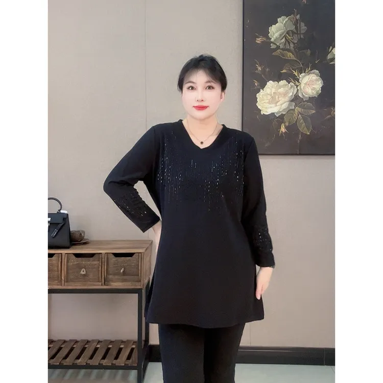 【胡小肥】12秋季大码打底衫2627显瘦气质卫衣长袖简约新款微胖遮肉