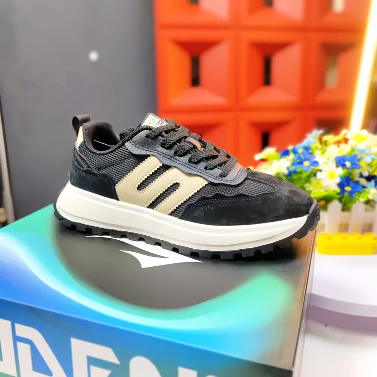 YD秋冬双网黑色白底休闲鞋阿甘鞋开车耐脏防水轻便复古透气爸爸鞋