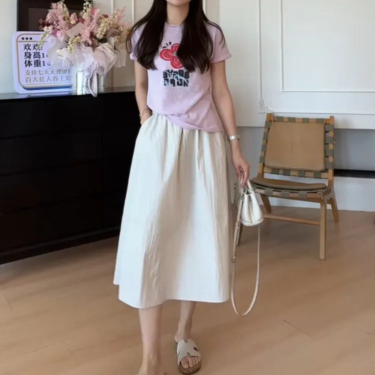 休闲简约时尚百搭花朵印花短袖T恤+A字版拼接高腰山本裙LK2502858