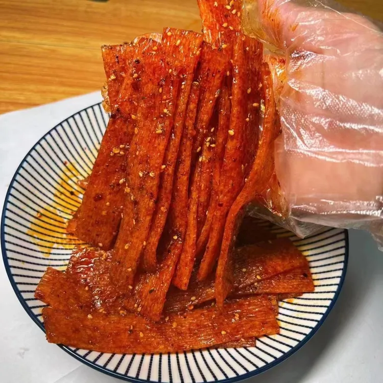 陕西手工辣条开袋即食自制咸口五香麻辣蒜香辣解馋休闲零食100g