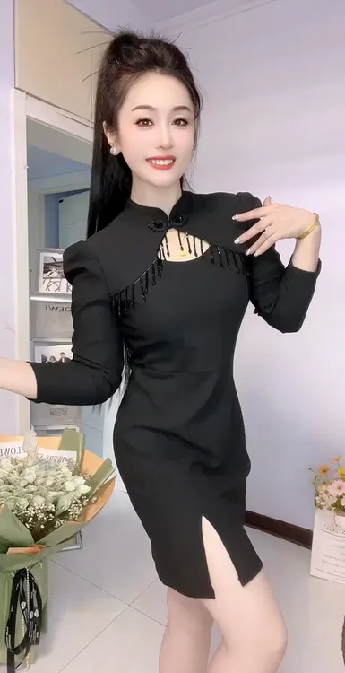 气质复古小众新中式国风连衣裙显瘦流苏设计