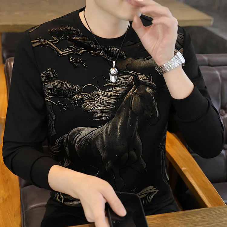 2025秋冬新款圆领男士卫衣战马加绒保暖休闲潮牌韩系中青年痞帅