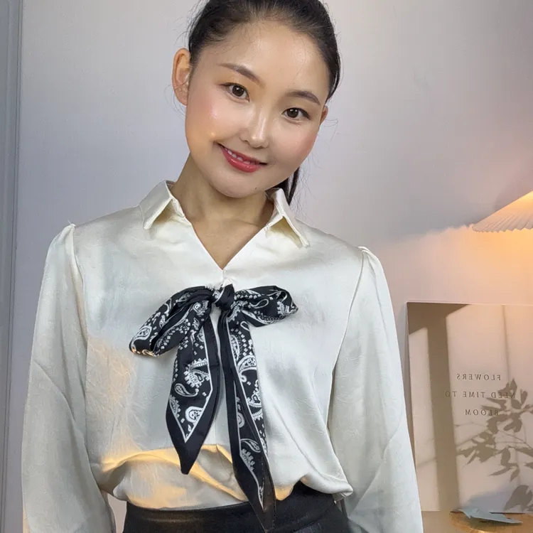 8966女士长袖丝巾拼接衬衫秋季新款时尚百搭减龄内搭上衣
