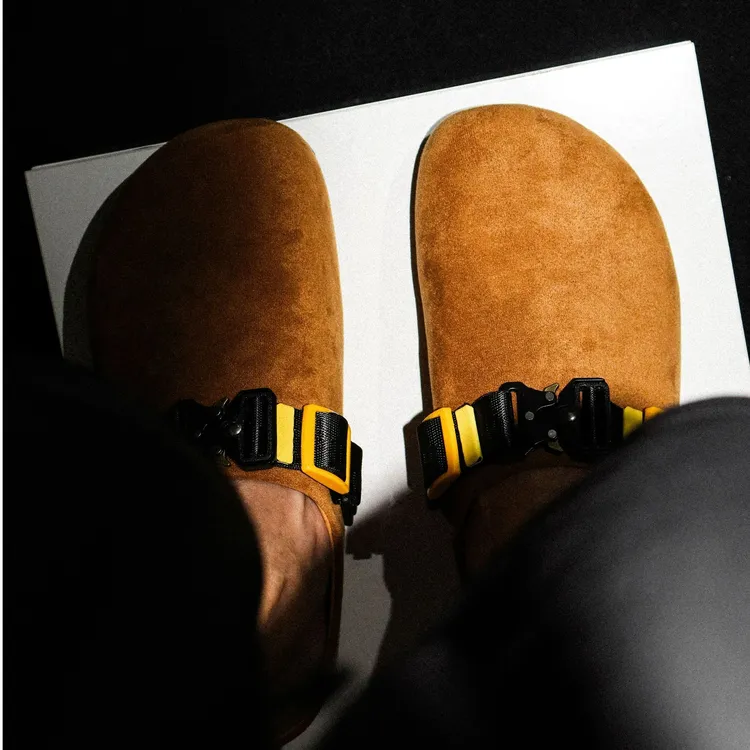 RRITTCC/工装行者勃肯鞋2025秋季新款外穿大码包头半拖无后跟鞋