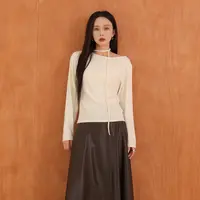 【秋季新款】AIRIQ商场同款都市气质显瘦圆领针织打底衫AH53DS202