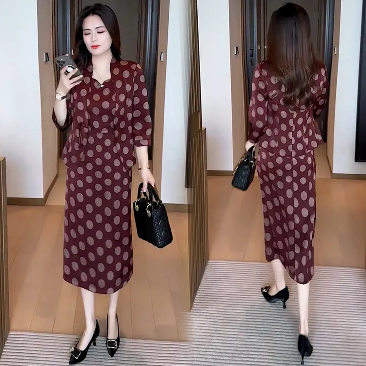 波点时尚套装女2025秋季新款洋气遮肉显瘦七分袖外套连衣裙两件套
