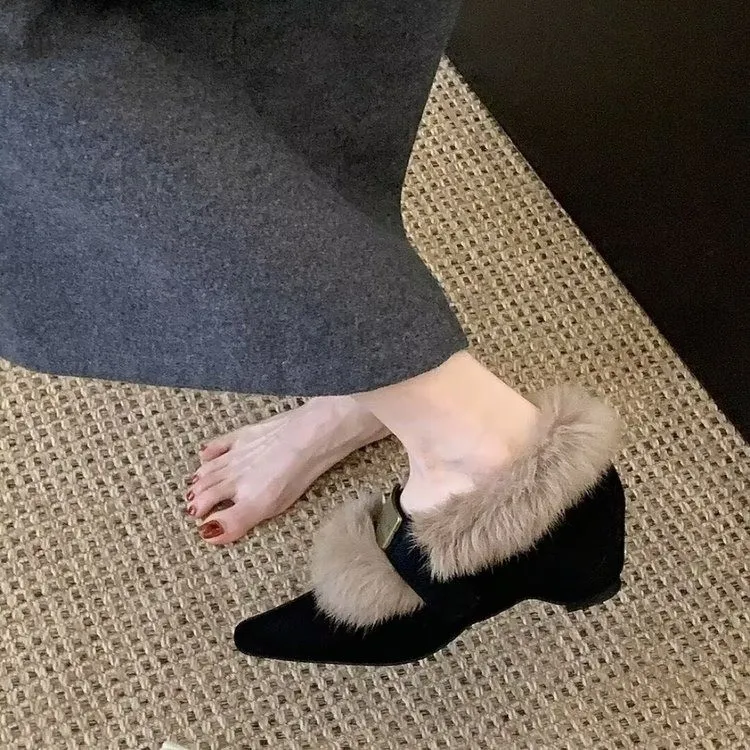 复古一字扣毛绒玛丽珍鞋女秋冬新款休闲单鞋时髦磨砂玛丽珍鞋