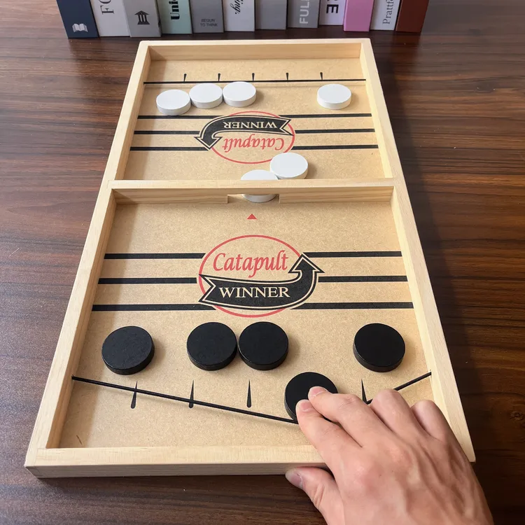 儿童桌面亲子互动益智类桌游折叠多三合一木质双人对战弹弹棋弹射