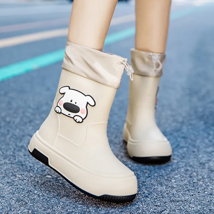 雨靴女款新款可爱时尚成人雨鞋轻便女士水鞋女防水防滑不累脚胶鞋