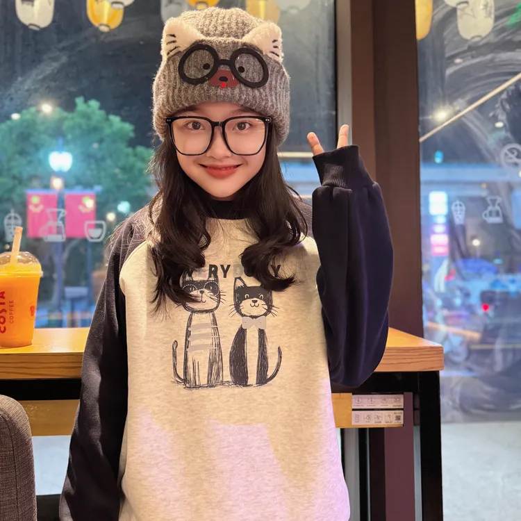 小圈家-女大童加厚一体绒冬季圆领插肩袖长袖两只猫韩版宽松卫衣