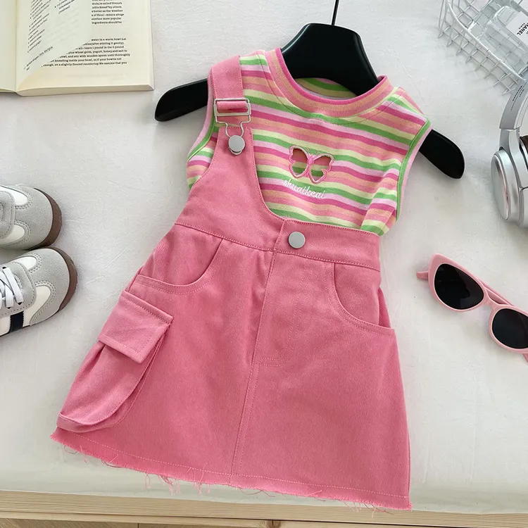 女童牛仔背带裤套装夏季2025新款儿童宝宝条纹背心背带短裤两件套
