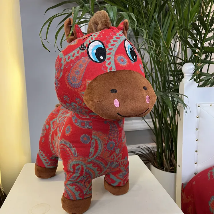 【马到成功】可爱卡通手工枕头抱枕母婴Ａ类面料