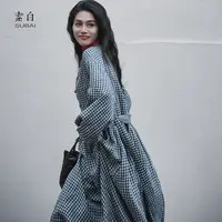 素白马乖【漫游者】Q01871色织亚麻时尚气质长袖通勤感格子连衣裙
