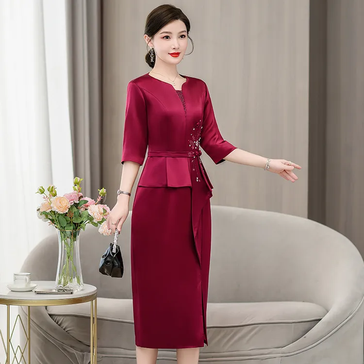 高级感上档次连衣裙2025年新款妈妈礼服年轻妈妈礼服喜婆婆婚宴装