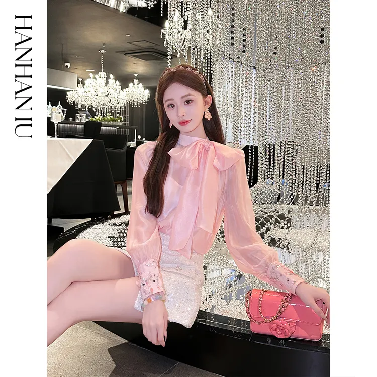 韩韩IU【赫本蔷薇】时尚浪漫法式宫廷风蝴蝶结飘带衬衫红人秋日穿搭