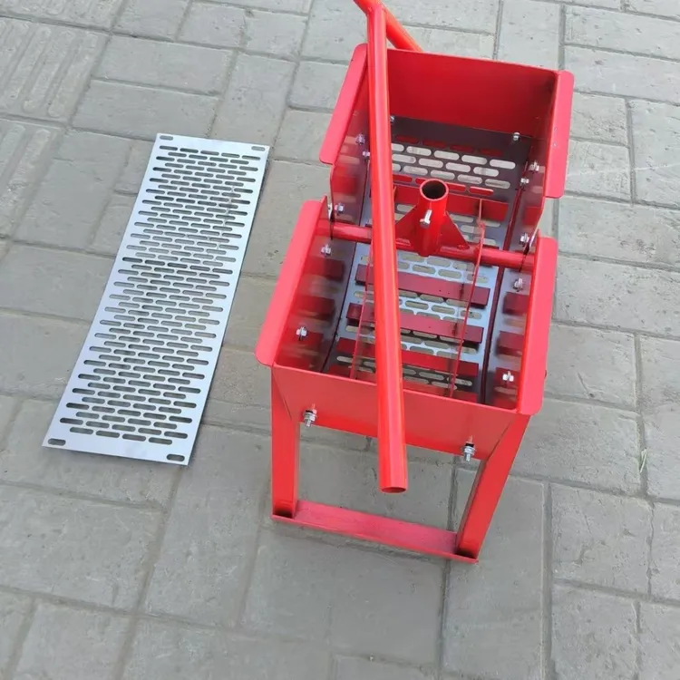 新款手动花生脱壳机手摇式花生剥壳机小型家用破壳机带大小筛网