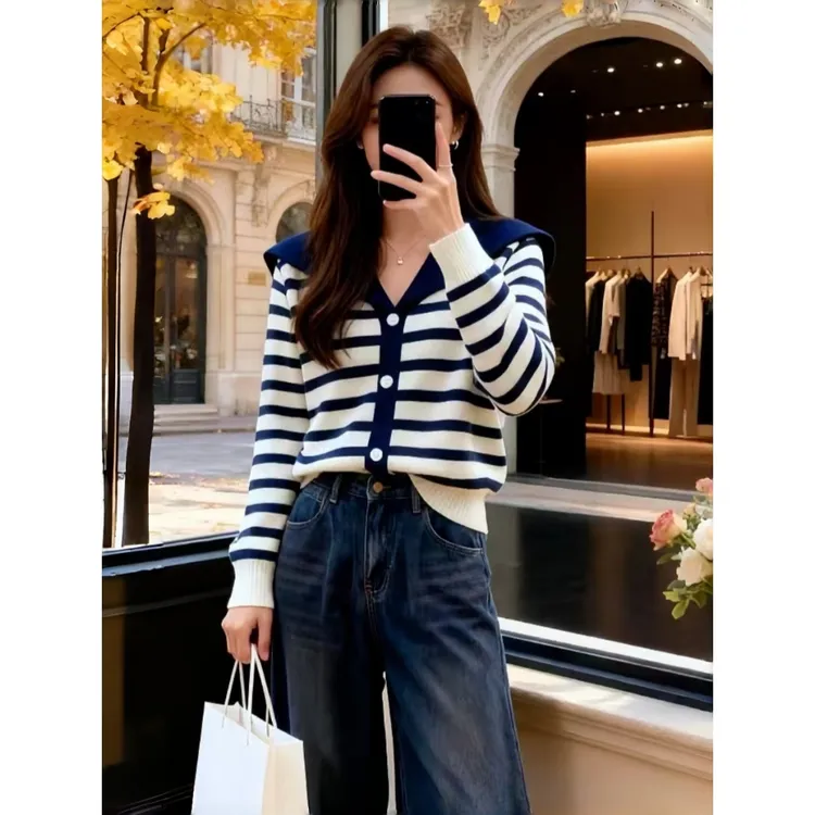 设计感条纹撞色海军领长袖针织开衫女2025秋冬新款薄款减龄短上衣