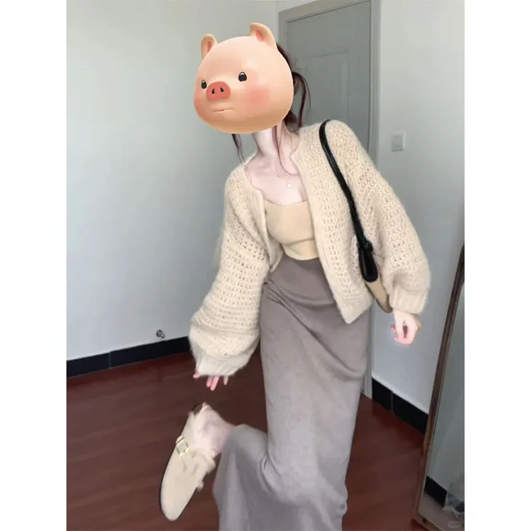 日系温柔外套女宽松外搭秋冬天洋气粗毛线毛衣开衫纯欲内搭半身裙